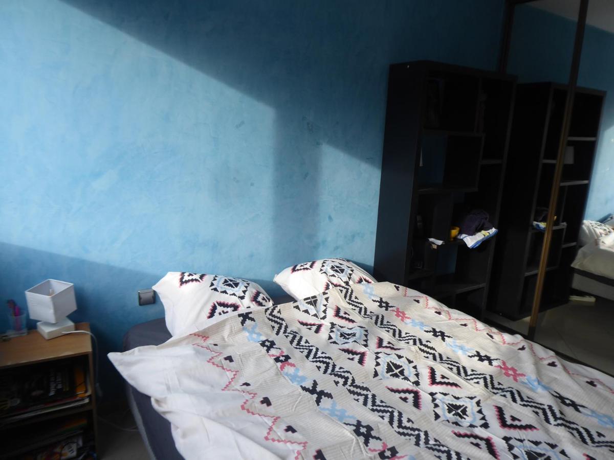 Chambre Dans Un Appartement Annecy Gare-Centre מראה חיצוני תמונה
